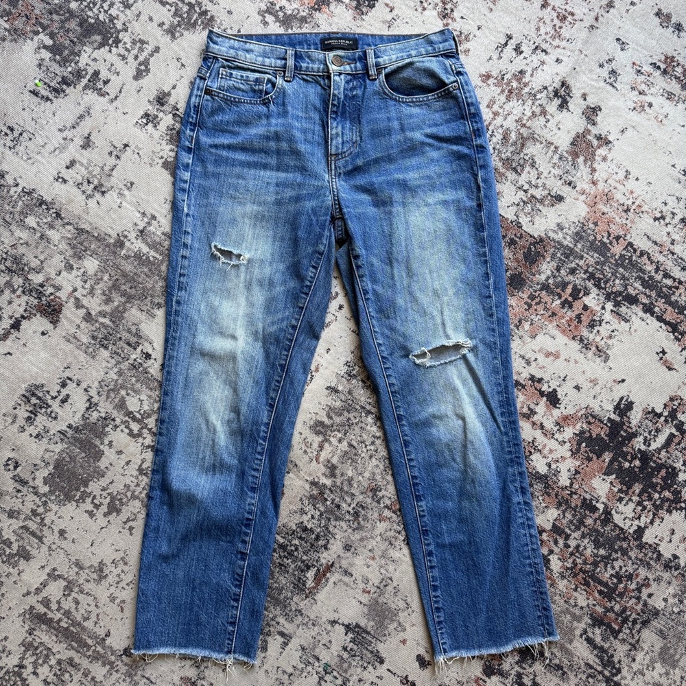 Banana Republic Vintage Straight Cropped Distressed Jeans - Size 25